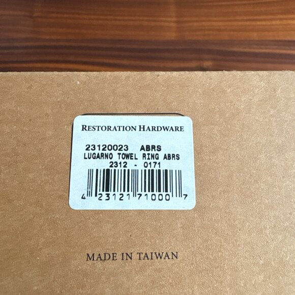 RH Lugarno Towel Ring – Solid Brass, Burnished Finish - Picture 2 of 8